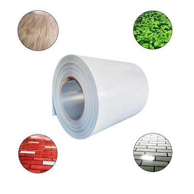 PPGI / PPGL Gedrukte stalen plaat spoel aangepaste lengte 0,13 mm-0,7 mm Dikte