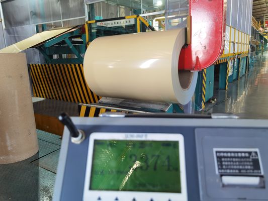 Breedte 600-1250 mm Spiraal Ppgl Voor de bouw