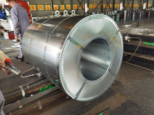 Op maat gemaakte Galvalume spoel Max1250mm breedte voor dakbedekking / wandbekleding