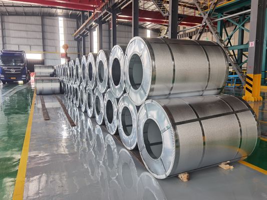 600-1250 mm warm gedompelde gegalvaniseerde spoel corrosiebestendig regelmatig / nul / groot spangle